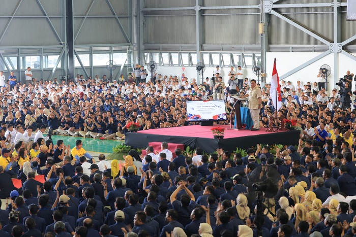 Menteri Pertahanan RI Prabowo Subianto saat menghadiri acara “The 1st DEFEND ID’s Day” di Hanggar PT Dirgantara Indonesia, Bandung Jawa Barat. (Dok. Tim Media Prabowo Subainto)